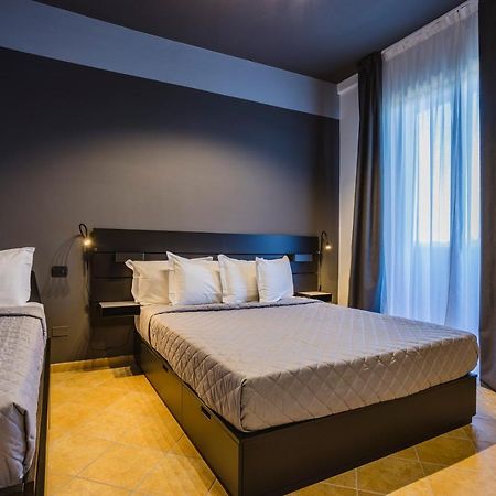 Residence 9 Line Мілано-Маріттіма Екстер'єр фото