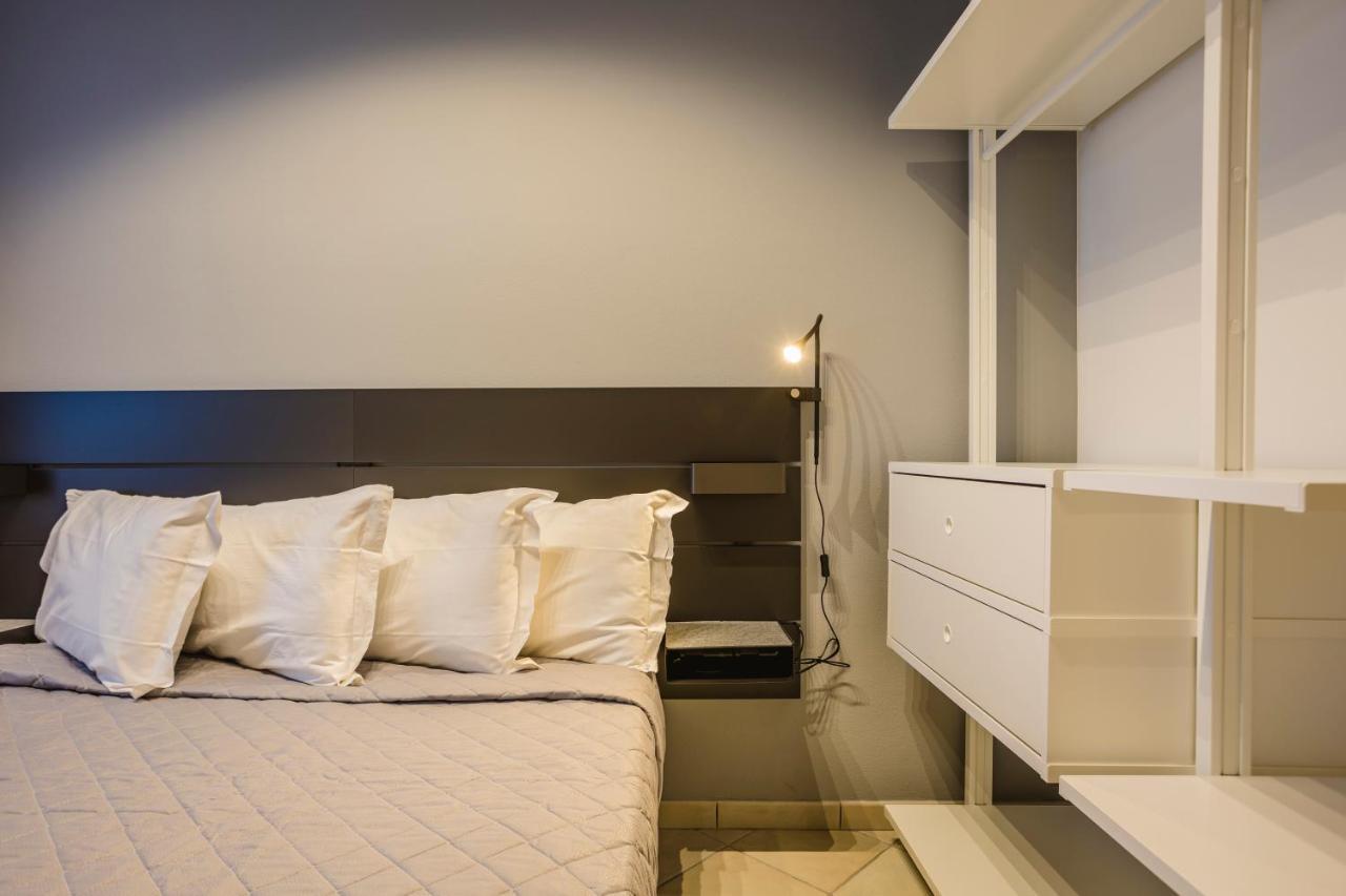 Residence 9 Line Мілано-Маріттіма Екстер'єр фото