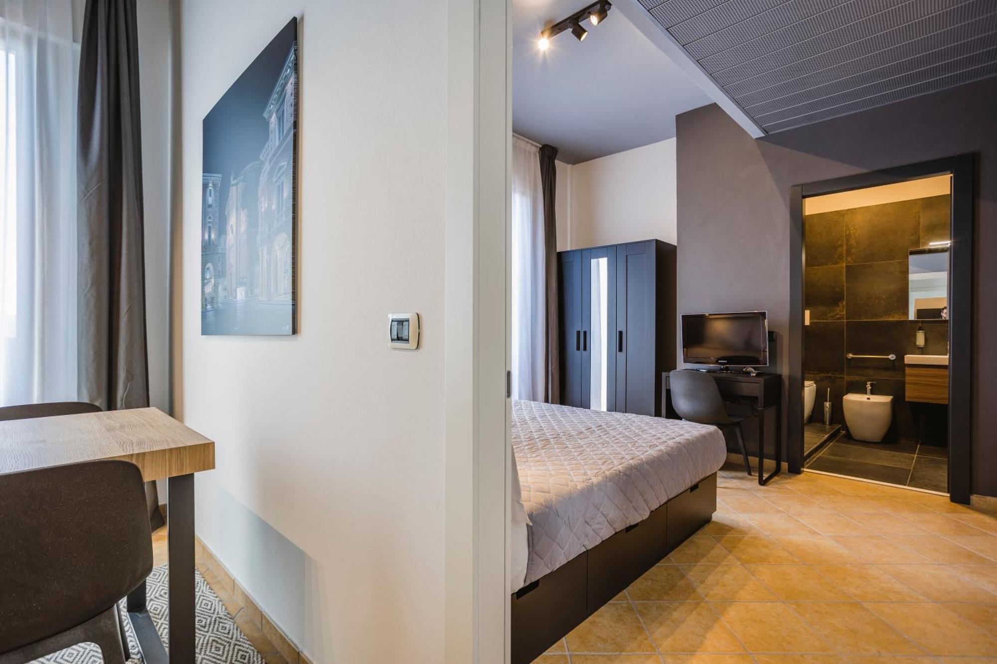 Residence 9 Line Мілано-Маріттіма Екстер'єр фото